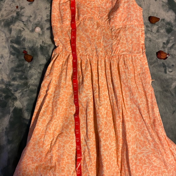 Floral dress - Picture 4 of 4